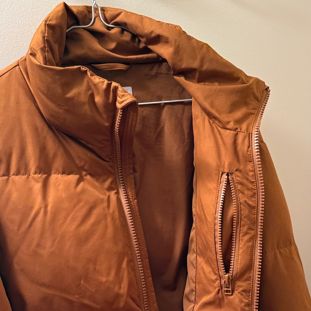 OAK + FORT Rust Puffer Jacket - Picture 7 of 11